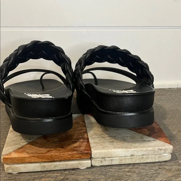 Sam & Libby Adelia Braided Footbed Sandal - Black - Size 8 - Picture 4 of 9